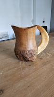 Krug aus Ebenholz