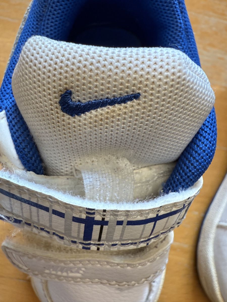 Scarpe per ragazzi: Nike Schuhe 20 – Usato da Altikon venduto da stebu85 1