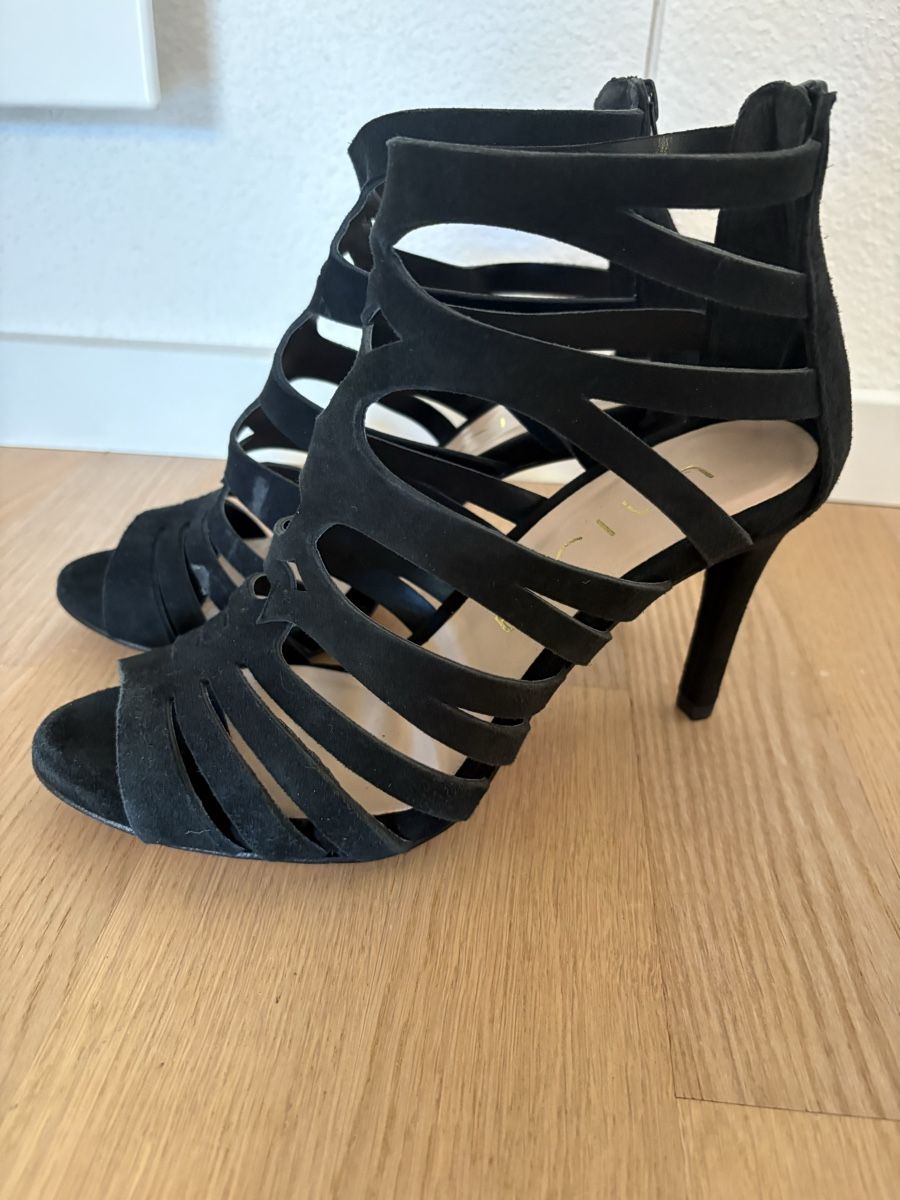 Unisa Damenschuhe: Sandalen von  Unisa – Gebraucht aus Küttigen von Lexan 2