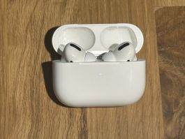 Apple Air Pods Pro - Top Zustand! ✨ - Ab 1CHF - Top