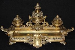 Ancien encrier en bronze L-40 cm .