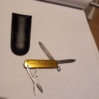Victorinox Piaget Montres goldfarben mit Hülle