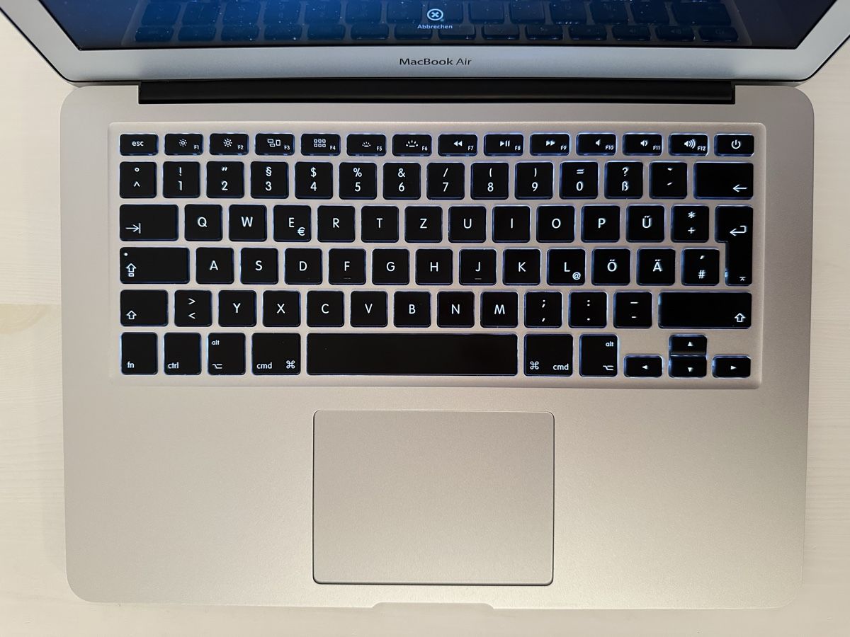 Apple Notebook: Apple MacBook Air 13", 512 GB, Silver – Usato da Trimbach venduto da Goldchild_8 4