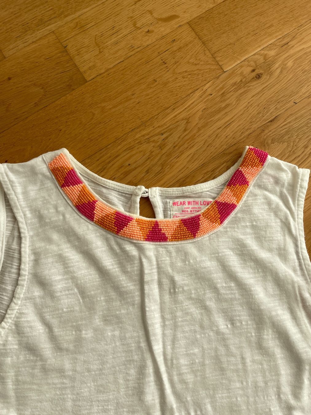 Top: Beaded shirt medium – Usato da Zug venduto da dmjtita 4