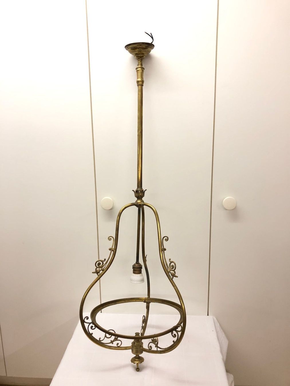 Lampadari & plafoniere: Antike Messing-Deckenleuchte – Usato da Lenz venduto da Klimbim7083
