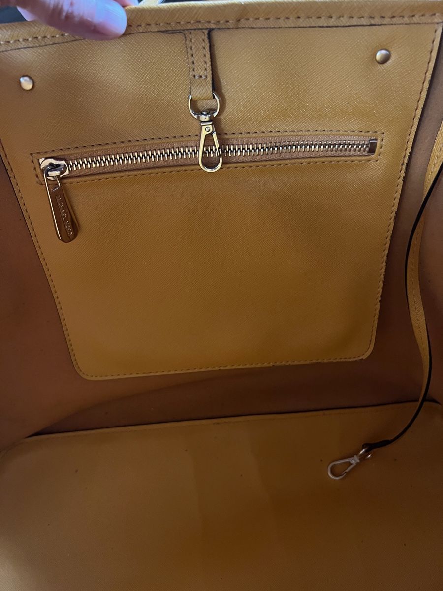 Borse da donna: Michael Kors Shopper gelb – Usato da Uster venduto da Shanti1 2