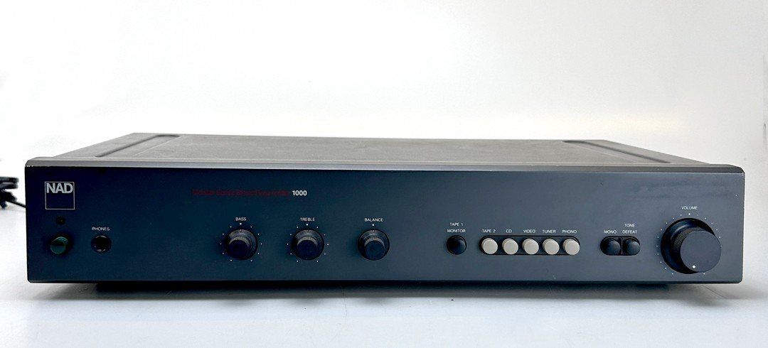 Nad Amplificateurs: NAD 1000 Vorverstärker – D'occasion à Bern par Fair.Kauf