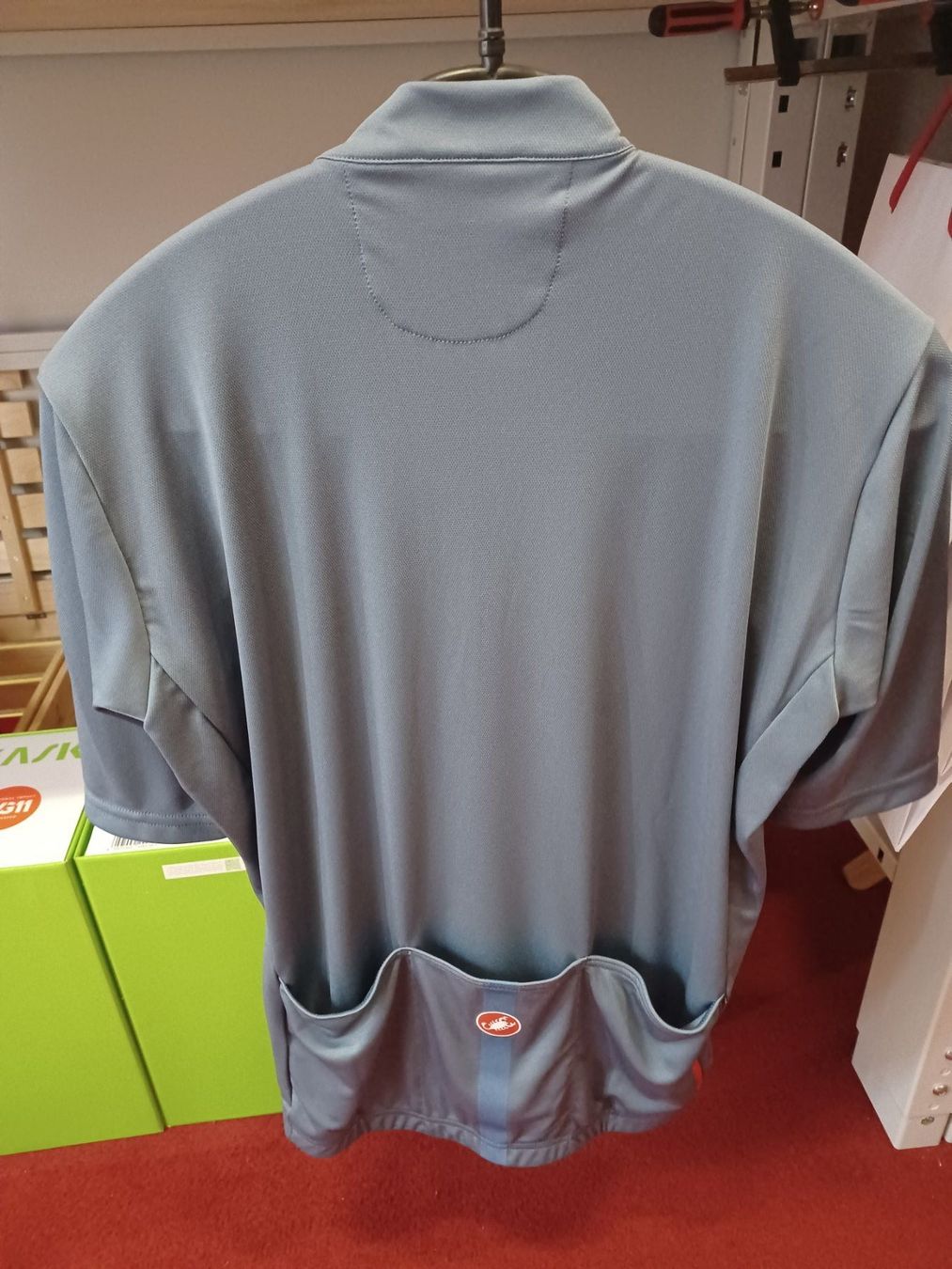 Castelli Leibchen & Hosen: Neues Herren-Velotrikot Castelli Classifica, Grösse M – Neu und originalverpackt aus Volketswil von Gymstore 1