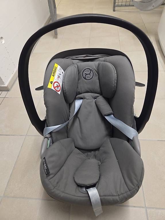 Cybex Auto-Kindersitze: Cybex Cloud T i-Size Plus mit Base T grau – Gebraucht aus Emmenbrücke von DA90 2