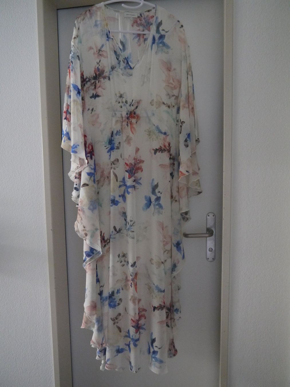 Dea Kudibal Vestiti: DEA KUDIBAL Maxikleid aus Seide Gr.S – Usato da Hagendorn venduto da Blaf