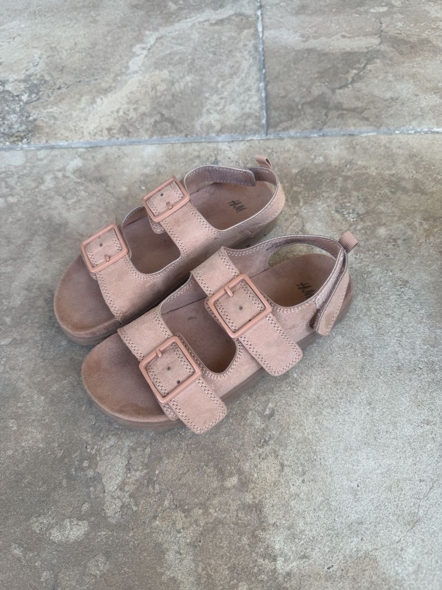 H&M Schuhe für Mädchen: Sandalen HM gr.31 – Gebraucht aus Schiers von Sam.ahd1