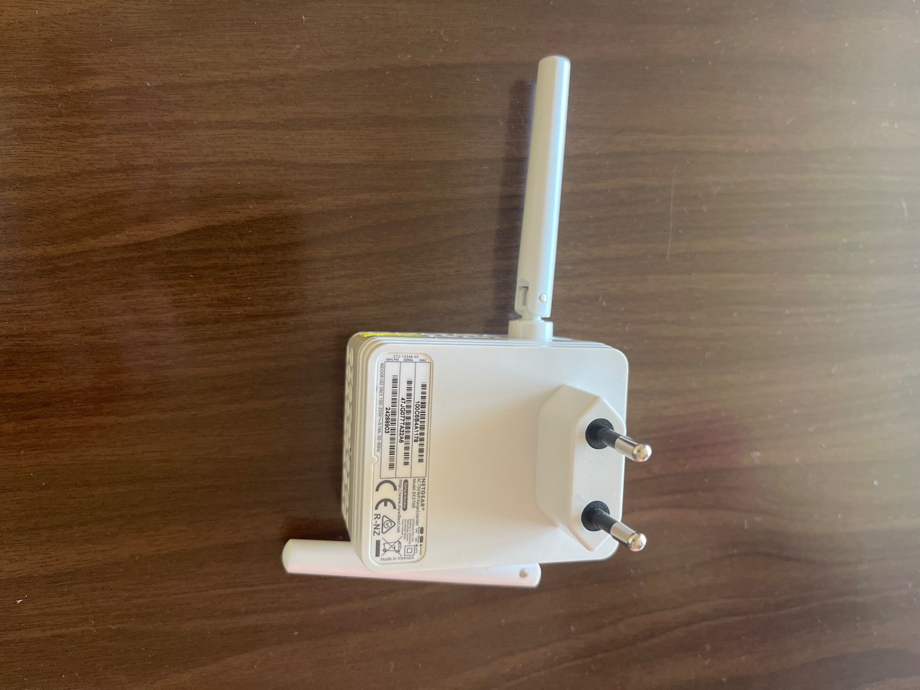 Netgear WiFi: NETGEAR AC750 WLAN Repeater EX3700 – Usato da Zürich venduto da Seefeld19970