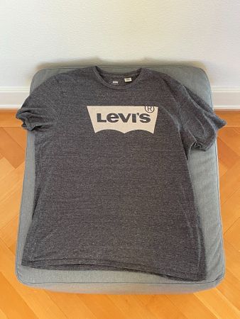 LEVI’S T-SHIRT GRIS CHINÉ LOGO – TAILLE XL