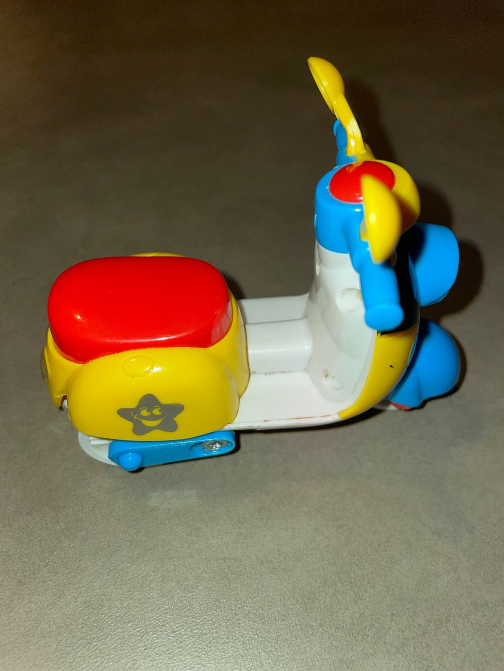 Giocattoli: Spielzeug Roller – Usato da Fislisbach venduto da arse 2