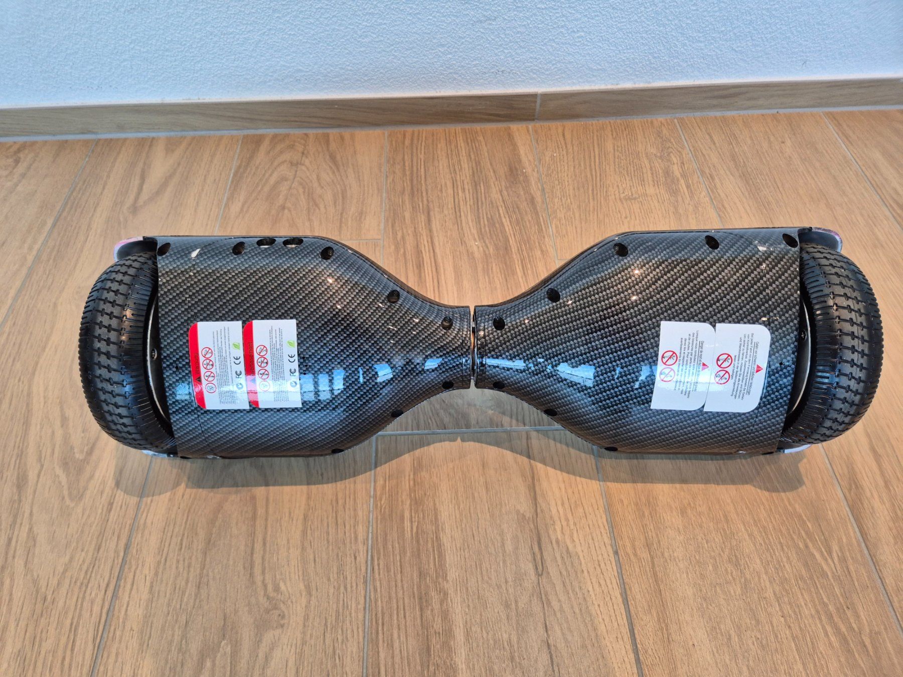 Hoverboard: Hoverboard "Carbon Optics" - Black Wheels - OVP - Top – Usato da Dübendorf venduto da ott_xmg2 2