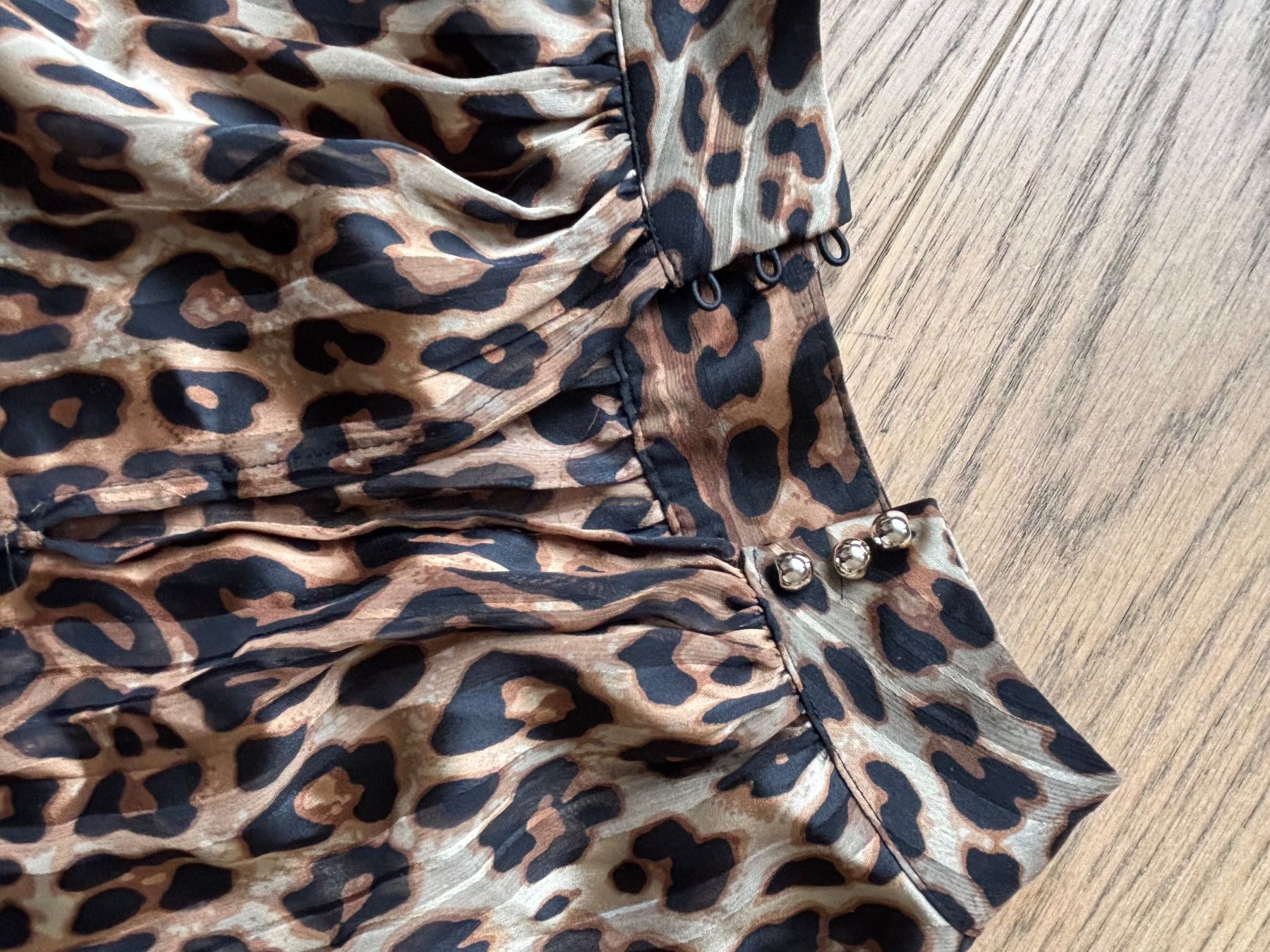 H&M Blusen: Chemisier léopard, taille 38, comme neuf! – Neu (gemäss Beschreibung) aus Genève von bha_jcf5 3