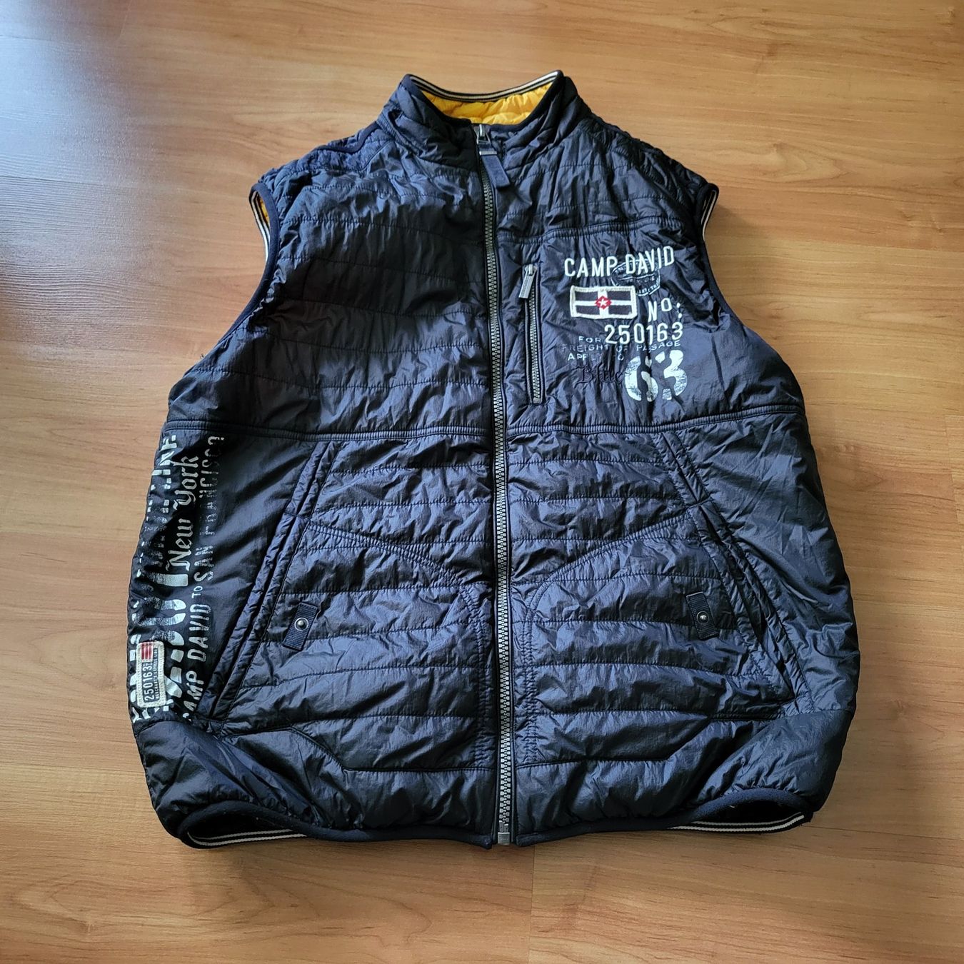 Camp David Gilet & Giacche: Camp David Gilet – Usato da Lostorf venduto da Benidomi1