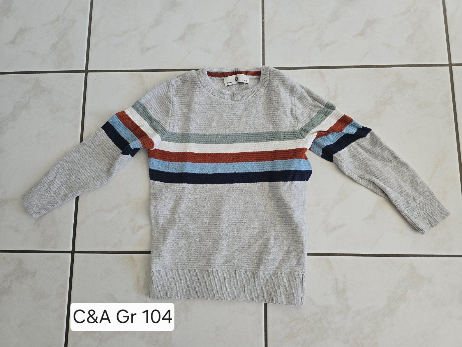 C&A Maglioni & Felpe: Pullover Gr 104 – Usato da Uetendorf venduto da baumstamm3