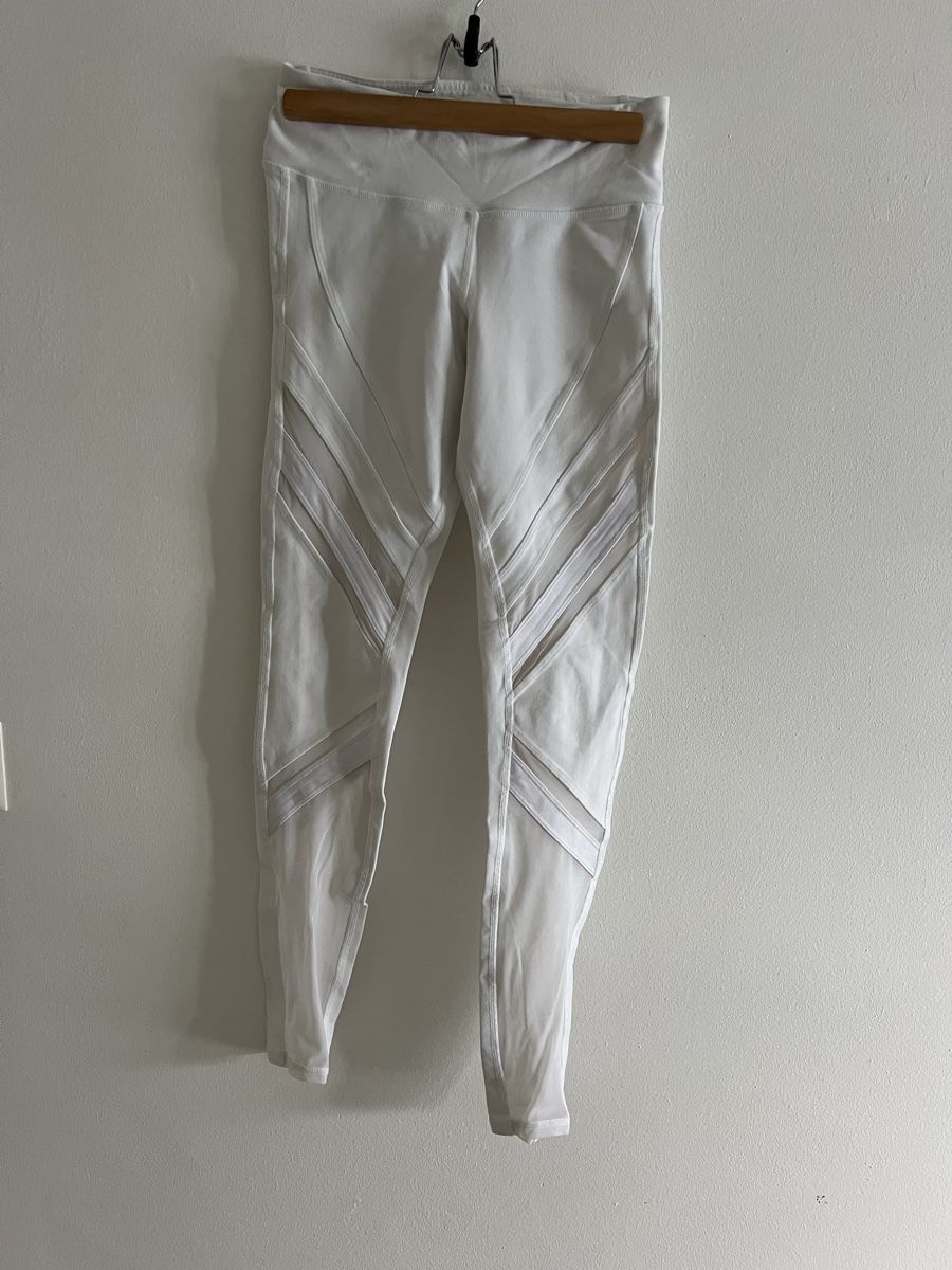 Alo Yoga Leggings: Alo yoga pants XS – Usato da Losone venduto da Misssslucie