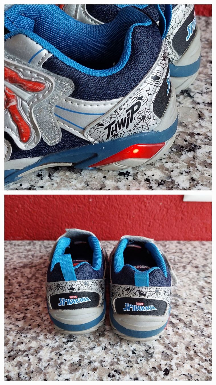 Scarpe per ragazzi: Kinder Turnschuhe Spiderman Grösse 26 mit Blinklicht – Nuovo (secondo la descrizione) da Stettlen venduto da Dolores1987 2