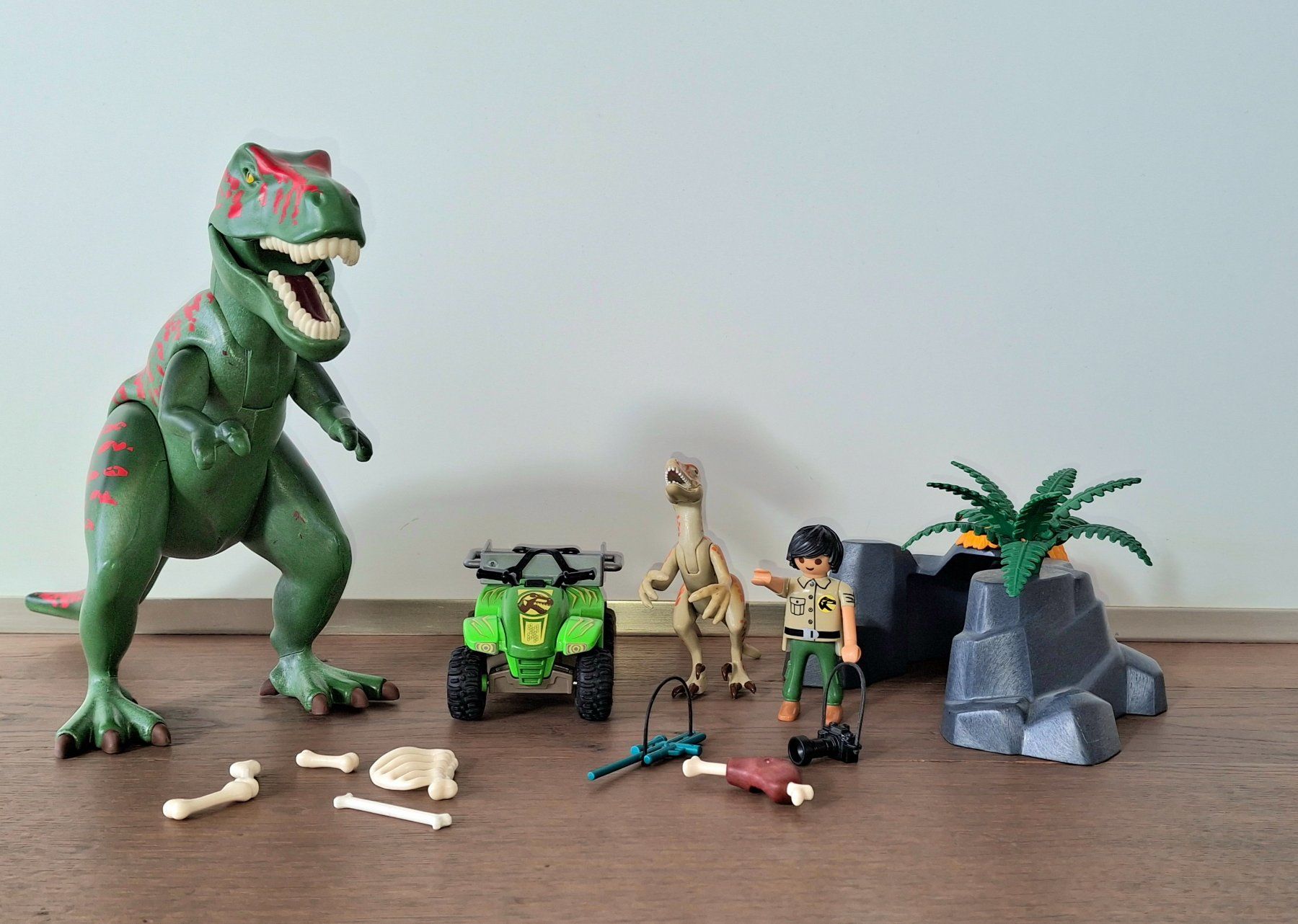 Playmobil Giocattoli: Playmobil T-Rex Angriff 71183 – Usato da Schmiedrued venduto da Mowgli80