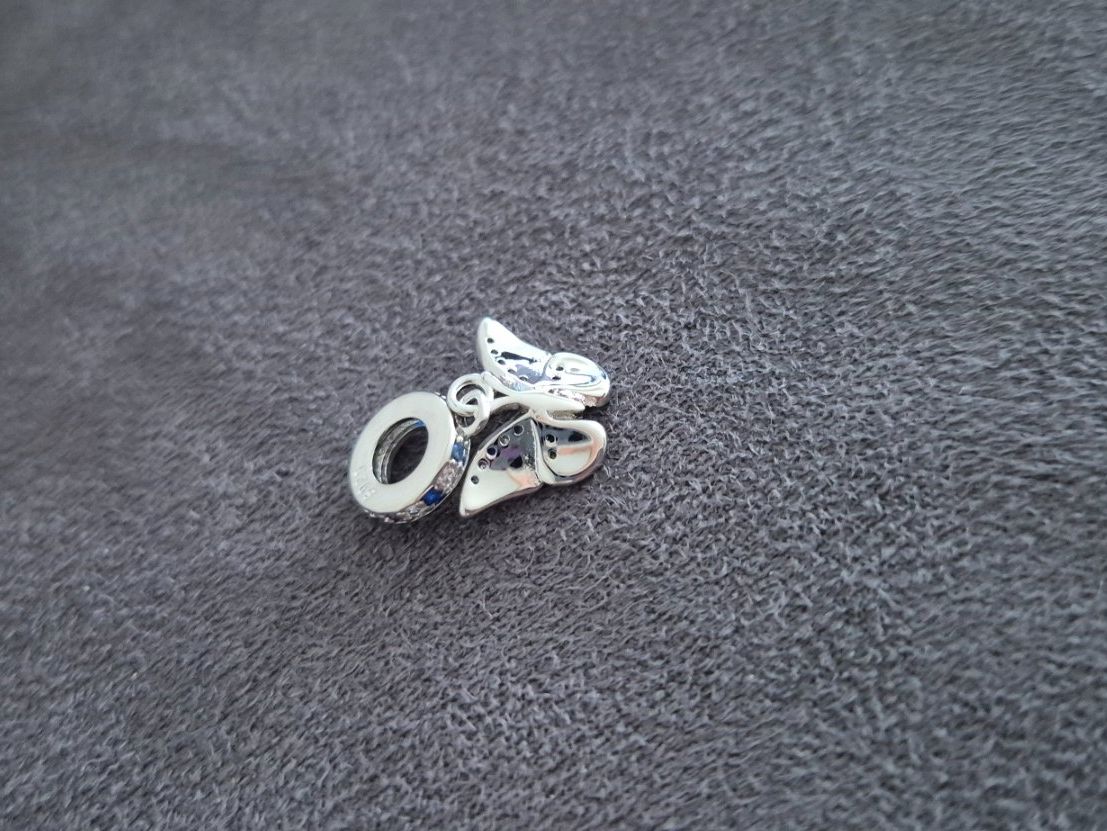 Anhänger: Silber Charm Schmetterling +Garantie – Neu (gemäss Beschreibung) aus Rotkreuz von Carbone_Bijou-Shop 1