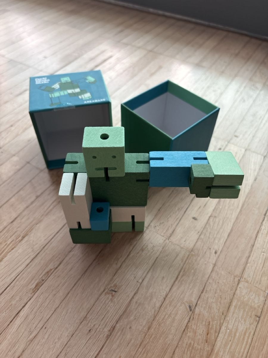 Jouets: Cubebot puzzle toy by Areaware new condition – Neuf (Voir description) à Nyon par Iamher