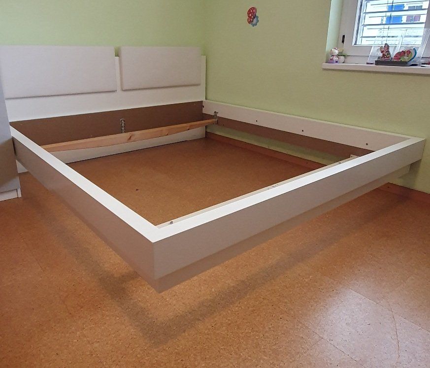 Letti: Doppelbett weiss, lack – Usato da Unterentfelden venduto da LookoutMt 4