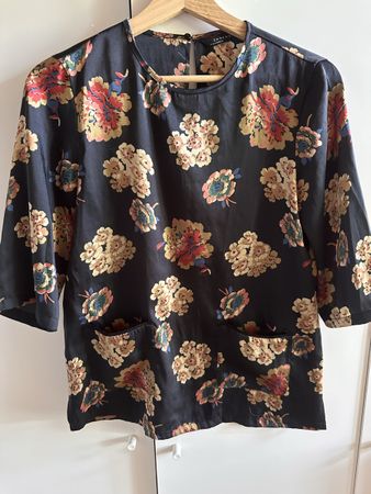 Zara Women Bluse Gr. S Satin dunkelblau