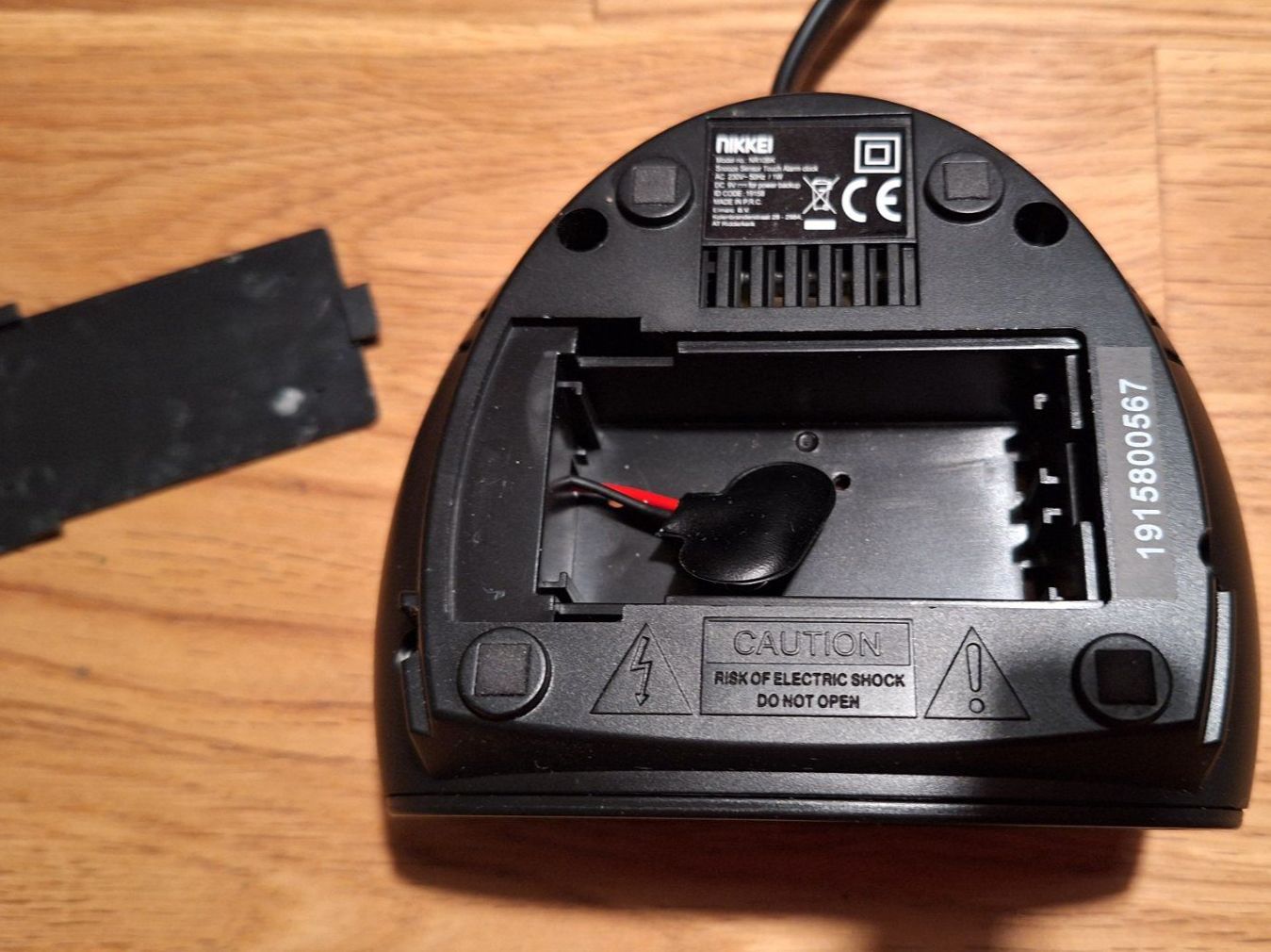 Sveglie: elektrischer Wecker  NiKKEI Mod. NR 10BK – Usato da Dornach venduto da majo8689 2