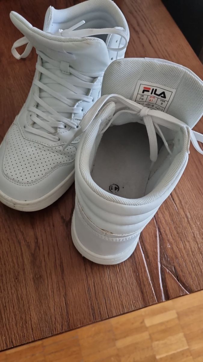 Fila Scarpe da uomo: Turnschuhe Fila – Usato da Adliswil venduto da rossoelmare