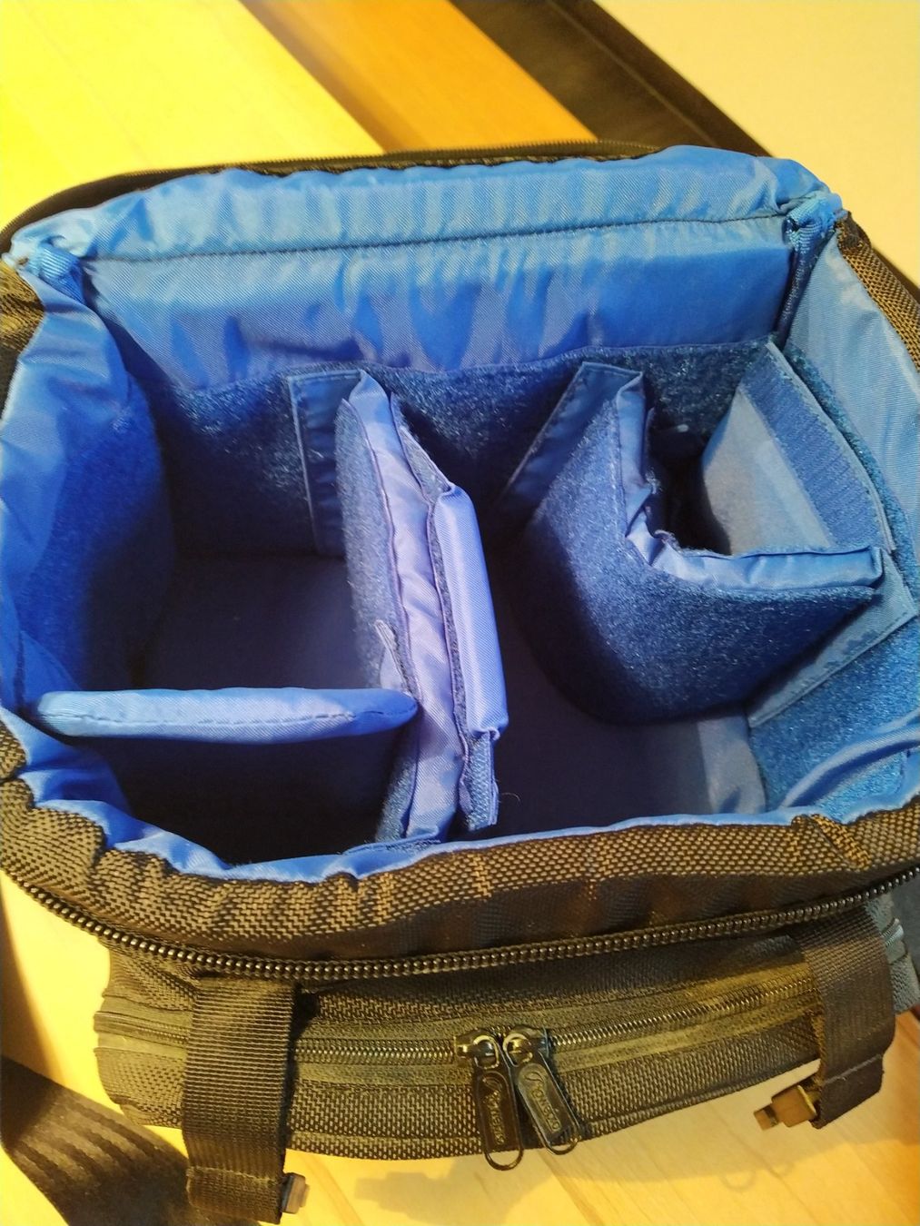 Lowepro Taschen: Fototasche Lowe Pro / Elite AW – Neu (gemäss Beschreibung) aus Azmoos von Klondike-Joe 1