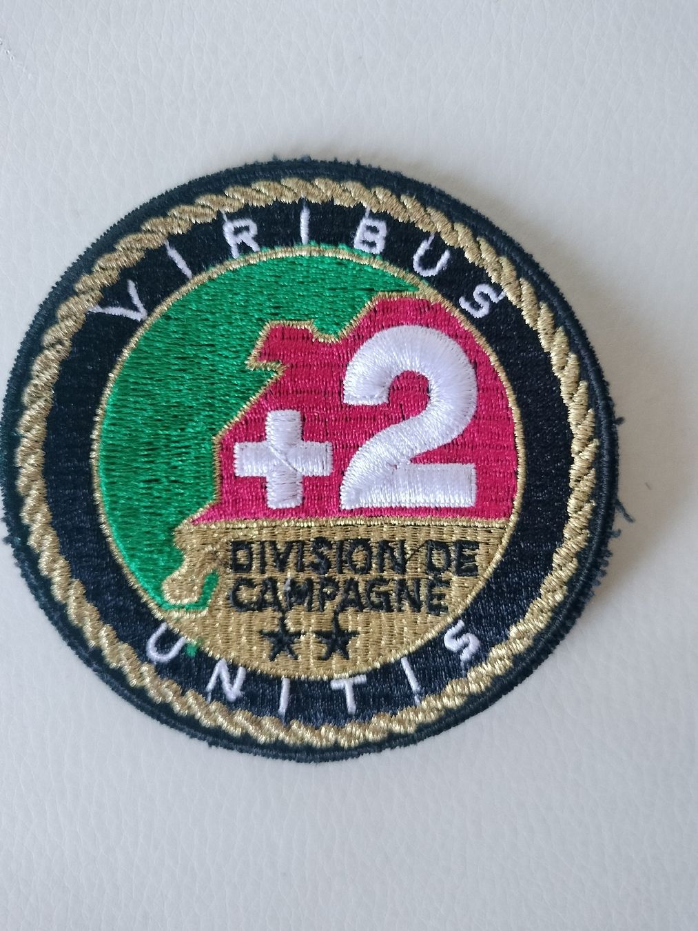 Schweizer Armee Uniformen: Schweizer Armee Militär Uniform Aufnäher Badge – Gebraucht aus Schwanden Sigrisw von cadieux71