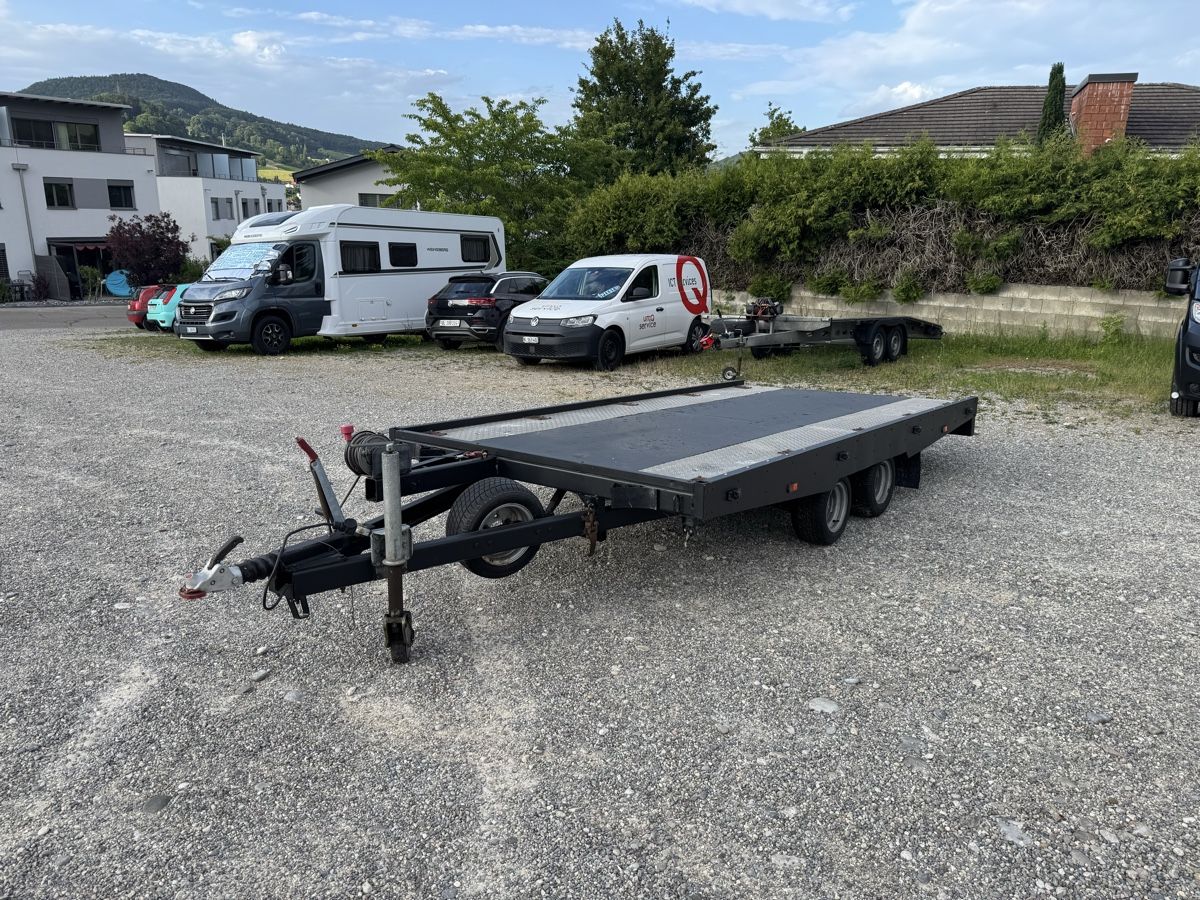 Humbaur Remorques: Autoanhänger 2.5t – D'occasion à Eptingen par Kleiner_Hoffi 2