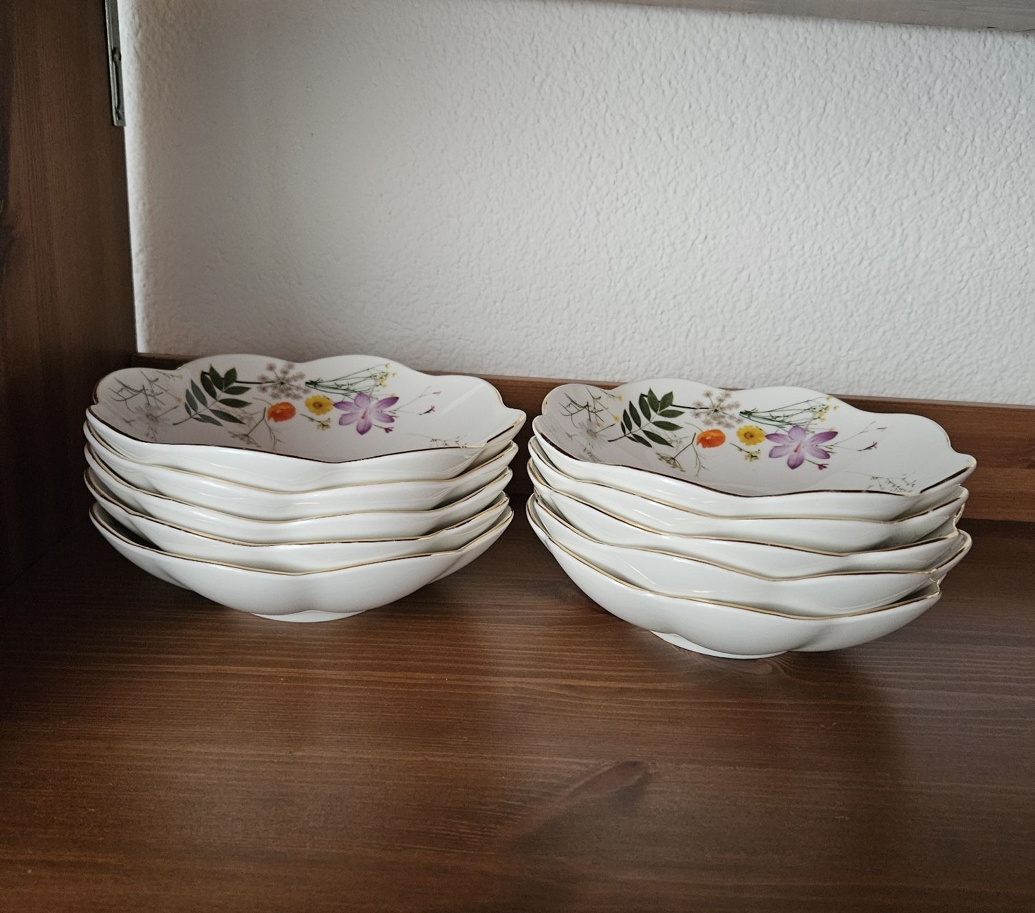 Piatti: 10 Schälchen mit Blumenmuster guter Zustand. – Usato da Menziken venduto da the_zw6x 3