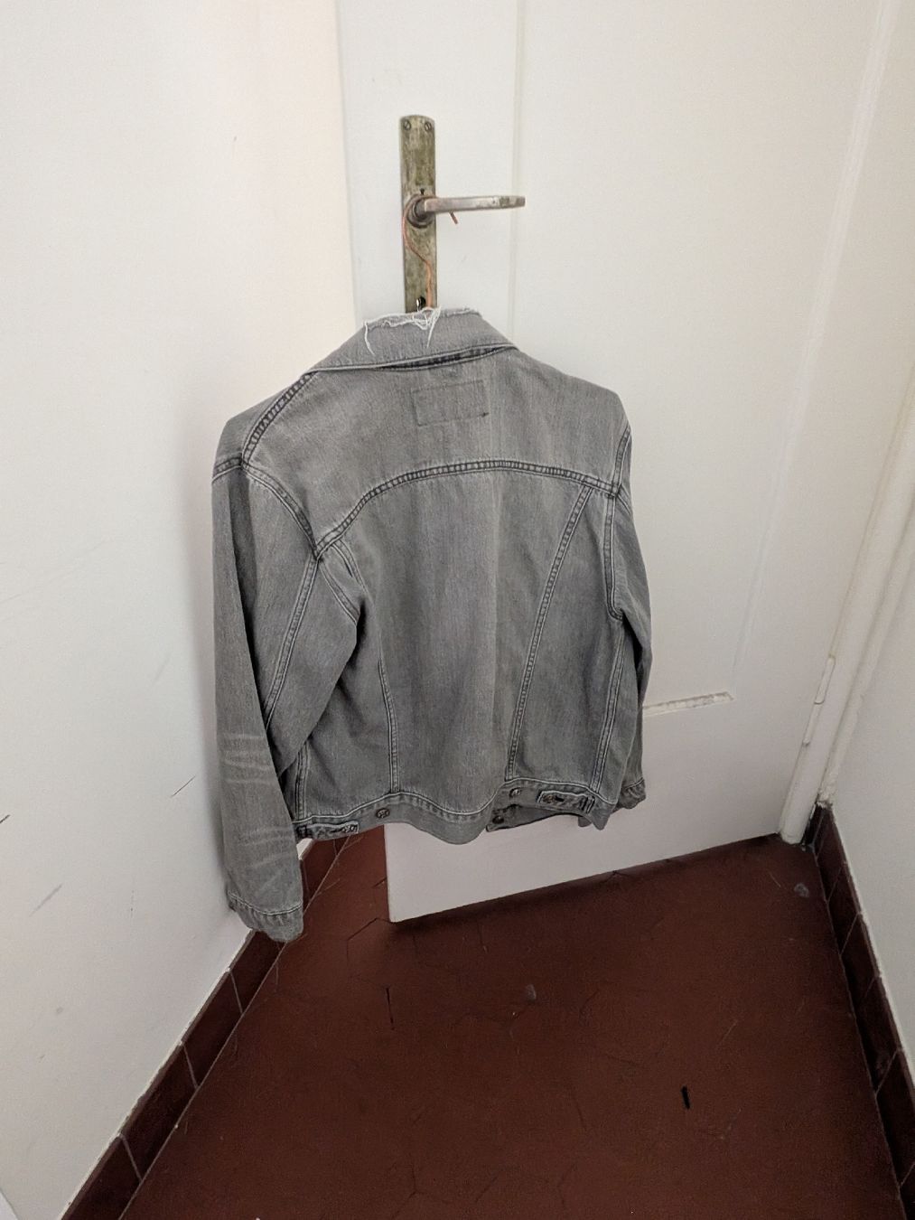 Acne Studios Jacken: Acne Jacke Grau – Gebraucht aus basel von sta.bile 2