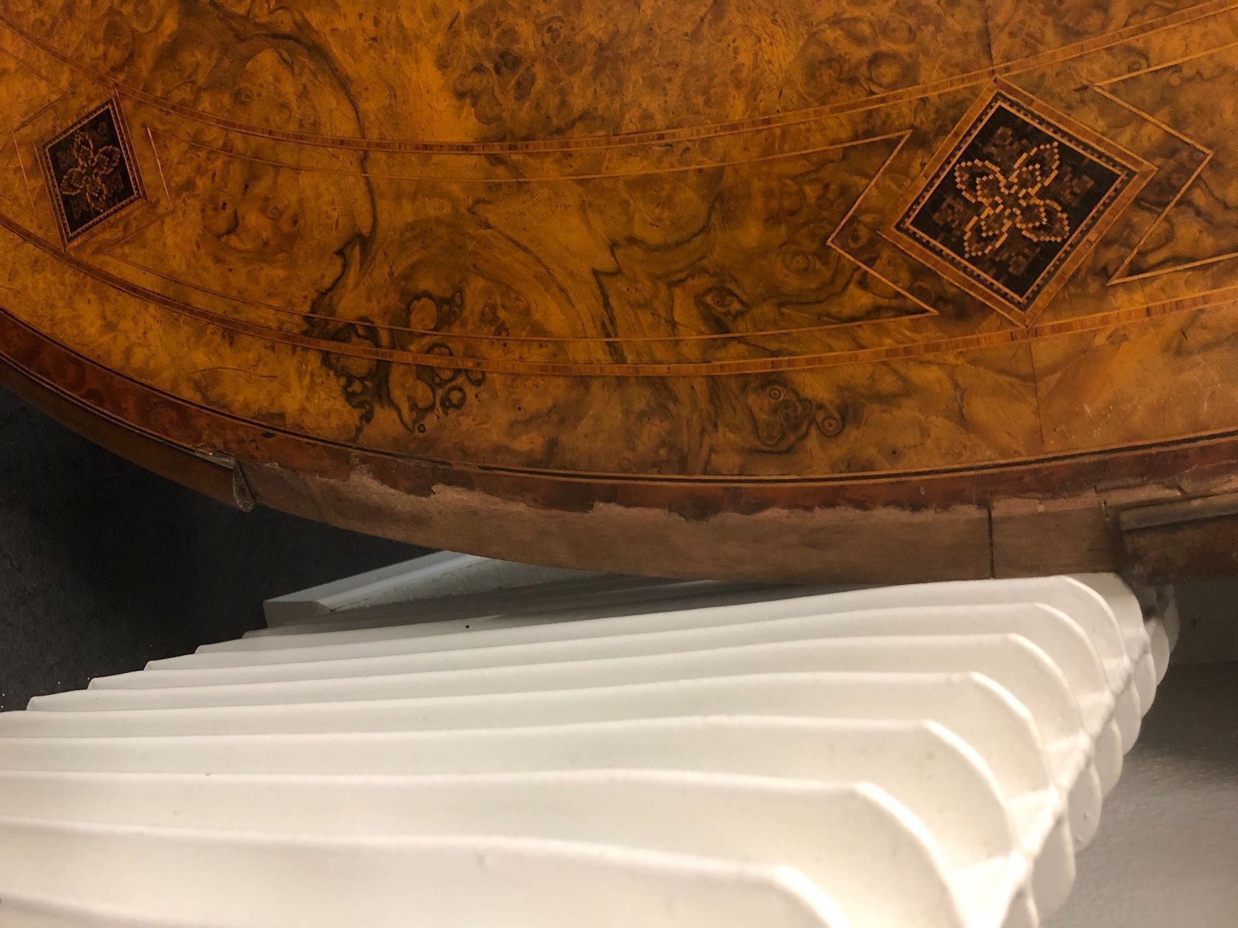Tavoli: ancienne table – Usato da Lyss venduto da Schmuggler 6