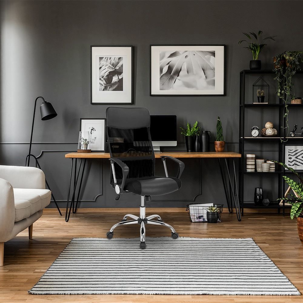 Stühle: 2 Bürostühle mit Netz – Neu und originalverpackt aus Winterthur von aredo 1