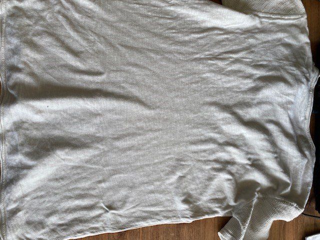 T-shirt: T - Shirt The End Gr, M – Usato da Schnottwil venduto da Garuso 3