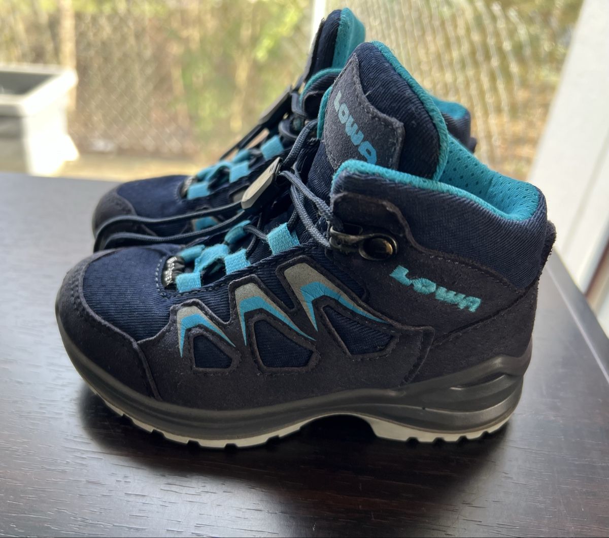 Lowa Scarpe da uomo: Trekking Kinderschuh – Usato da Ehrendingen venduto da nz9_y29p