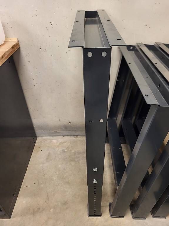 Altre attrezzature per officine: Werkbankfüsse – Nuovo e nell'imballaggio originale da Rorschacherberg venduto da pir_f29r 3