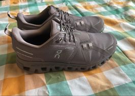 On cloud 38.5 waterproof 