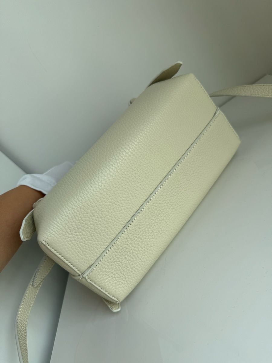 Borse da donna: Yuzefi Gyoza mini bag – Nuovo (secondo la descrizione) da Châtelaine venduto da Veradat 6