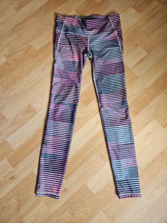 GapFit Leggings gestreift
