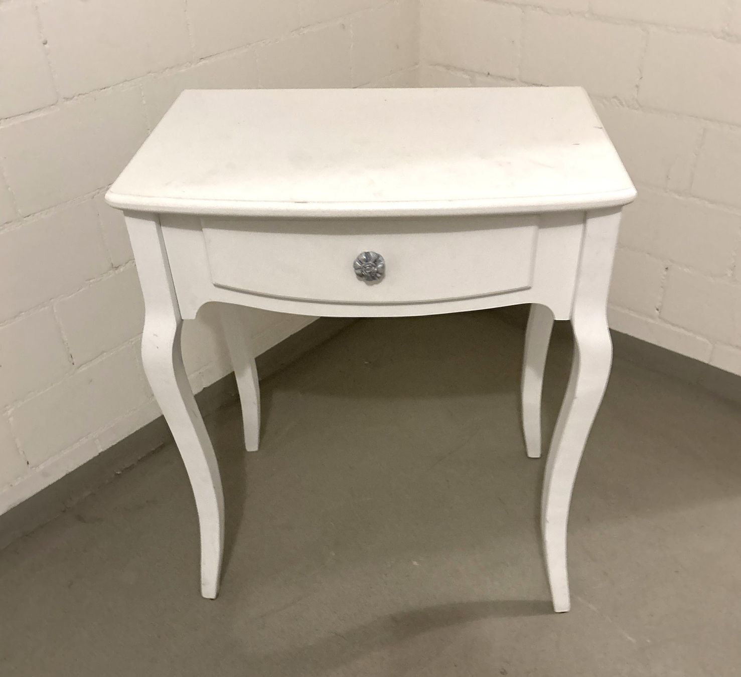 Cassettiere: Kommode shabby chic muss gestrichen werden – Usato da Glattbrugg venduto da Ariel012 2