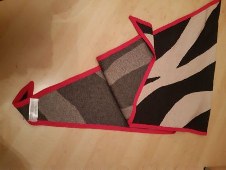 Schal von Streetone