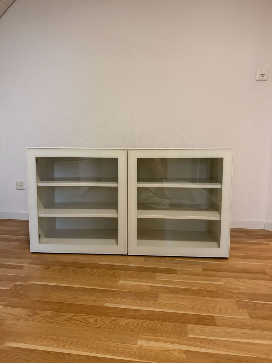 Ikea Kommoden: Kommode weiss mit Glastüren – Gebraucht aus Schönholzerswilen von Biker00