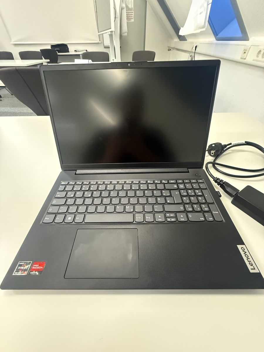 Lenovo Notebooks: Lenovo Laptop – Neu (gemäss Beschreibung) aus Rümikon von 1609brenzo