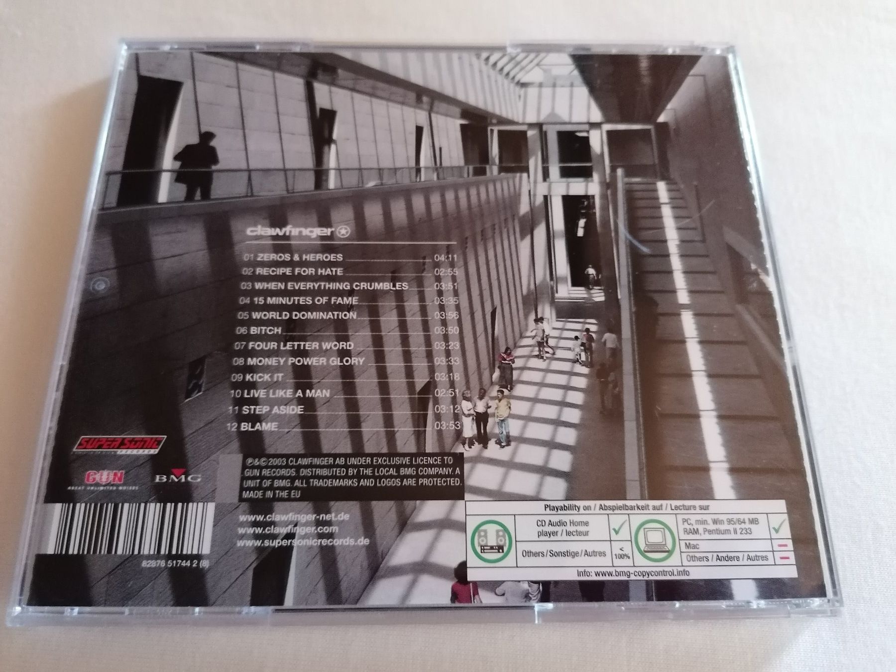 CD: CLAWFINGER - ZEROS & HEROES (2003) – Usato da Ermenswil venduto da easyric 2
