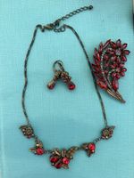 Vintage Buzzano set necklace earrings and brooch excellent